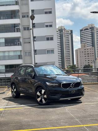 VOLVO XC40 2.0 T5 GASOLINA MOMENTUM AWD GEARTRONIC VOLVO XC40 2.0 T5 GASOLINA MOMENTUM AWD GEARTRONIC